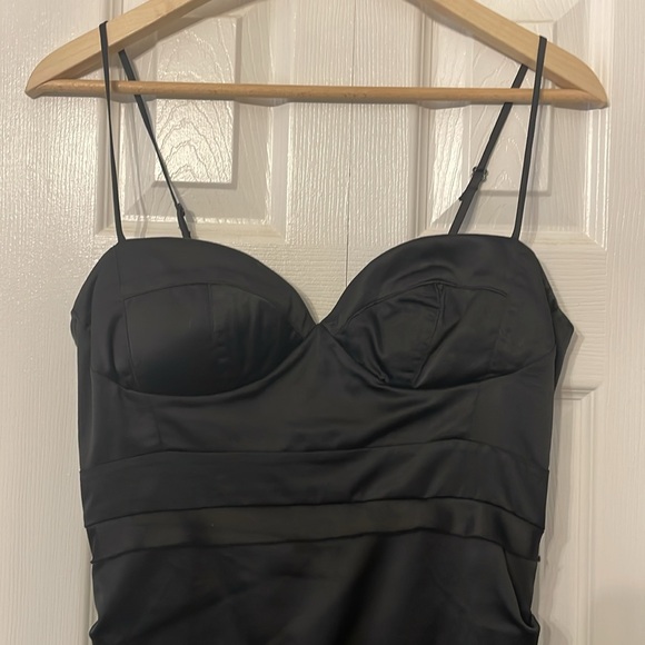 Soft, silky, flattering LBD - Picture 2 of 8